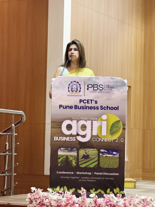 Dr. Minakshi Tyagi speaking at Agri Business Connect 2.0
